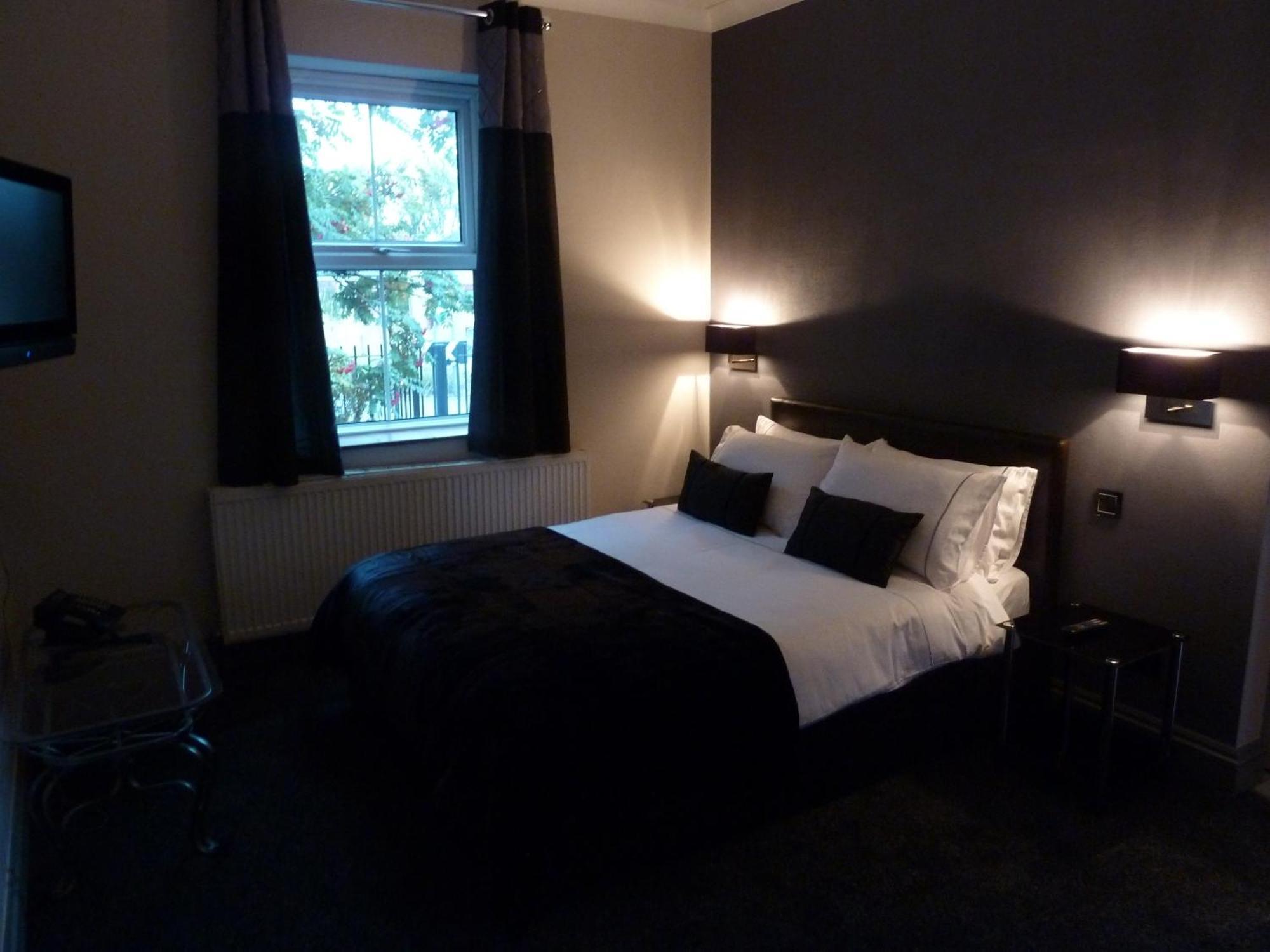 The Castle Bed & Breakfast NWI Eksteriør bilde
